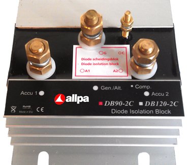 Diode blok model 'DB-160-3C', max. laadstroom 130A, max. dynamostroom 160A, 3 batterijen - 056176 72dpi - 9056176