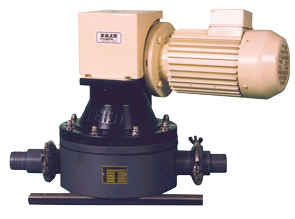 Membraanpomp PVM 0,5, 24V/22A, 70l/min, zelfaanzuigend tot 3m, opvoerhoogte max. 5m, &Oslash;38mm - 086015 72dpi 4 - 9086016